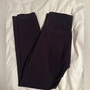 Lululemon leggings size 6